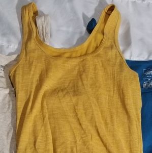 Mustard mossimo tank top sz Large